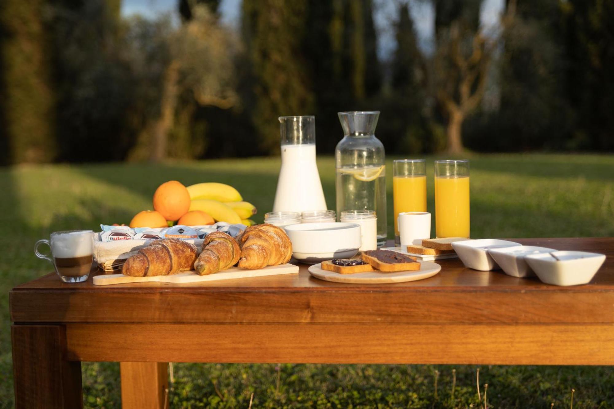 Agriturismo Terra Di Dio Toscanizzazione Capannoli Exterior foto